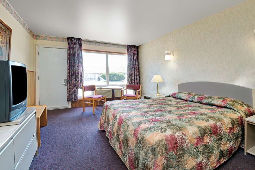 Weber Inn Kitchener Quarto foto